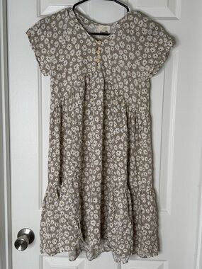 Beige Daisy Tiered Girls' Casual Dress